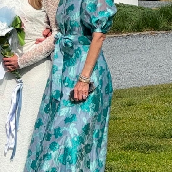 Elegant Abbey Glass Floral Organza Maxi Dress in Teal and Gray - Picture 4 of 4